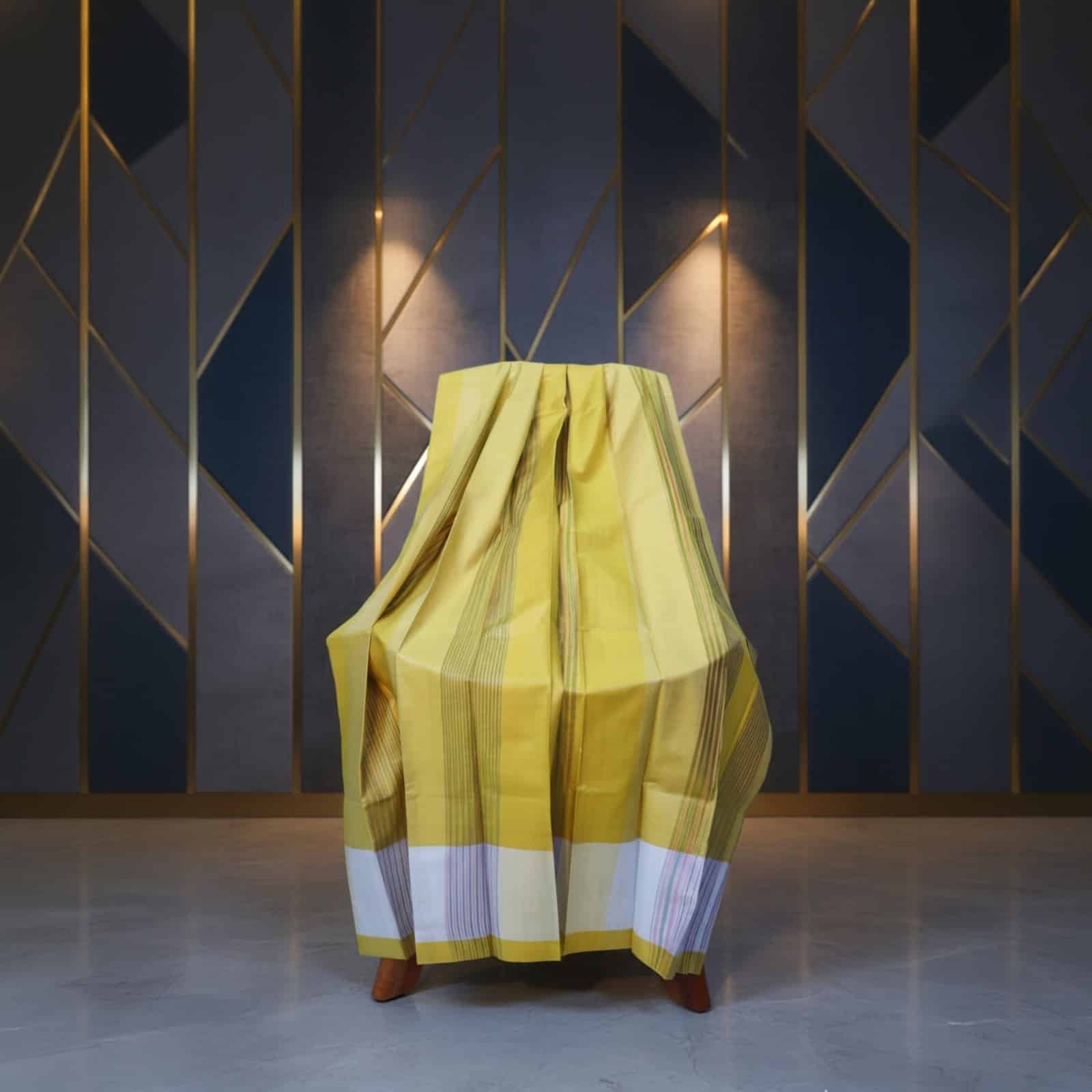 বন্ধু সিরিজ লুঙ্গী - হলুদ