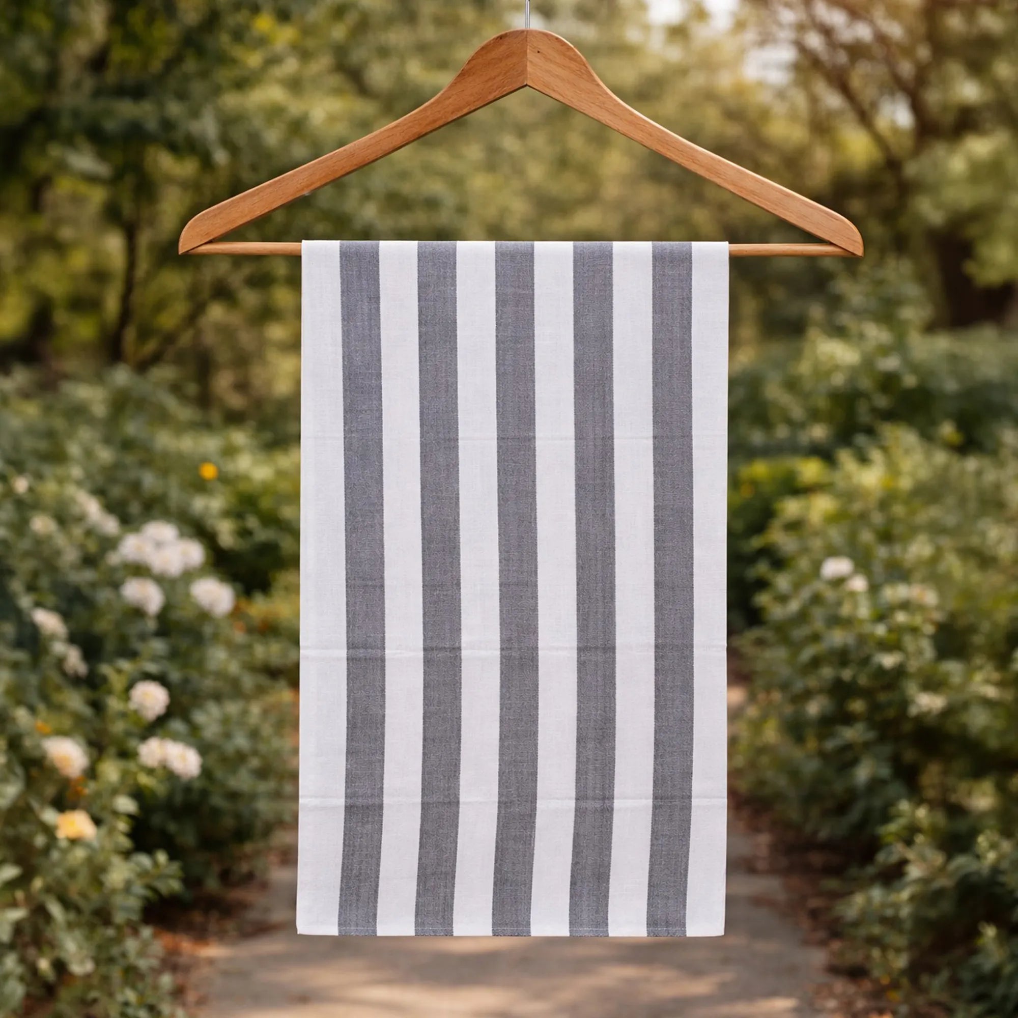 ৩টি গামছা - ১টি বক্স