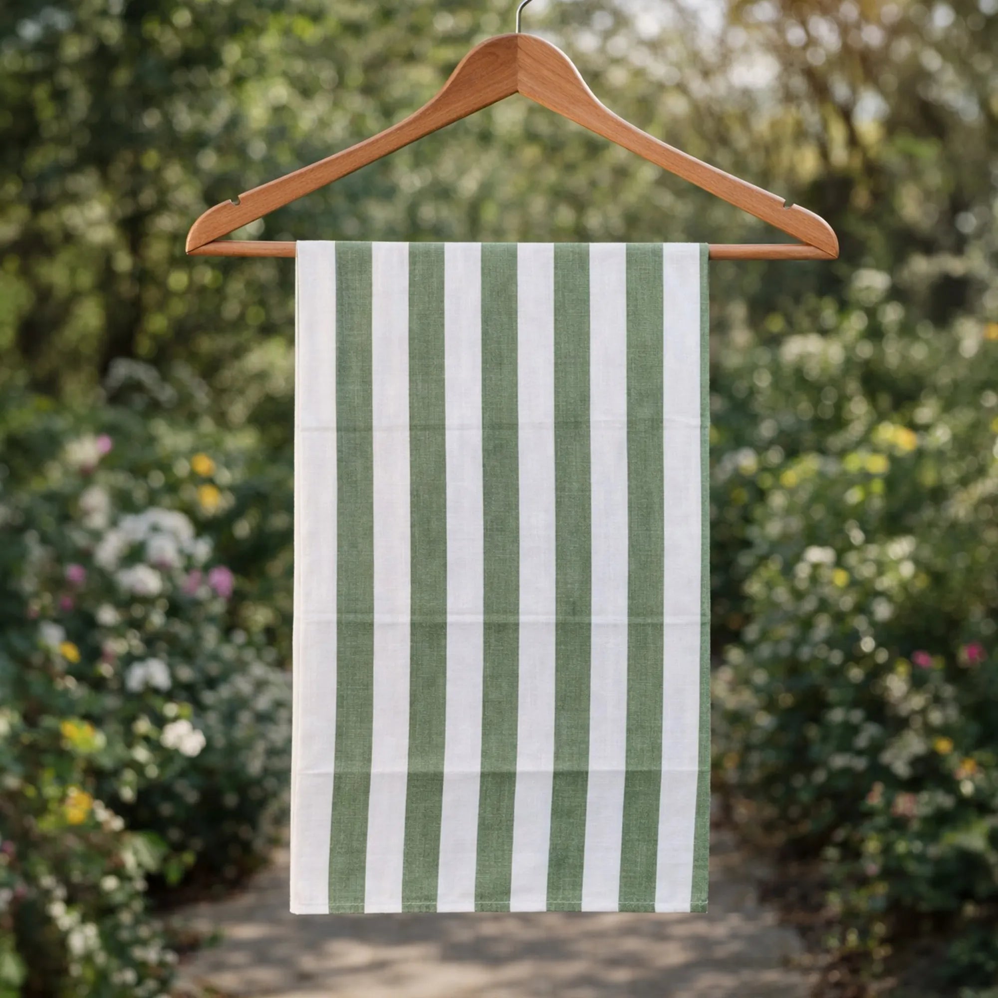 ৩টি গামছা - ১টি বক্স